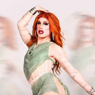 Amanda Tori Meating