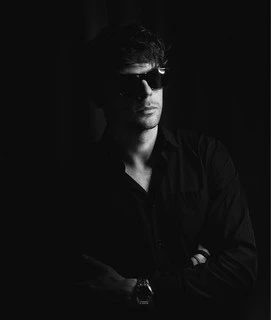 Syn Cole