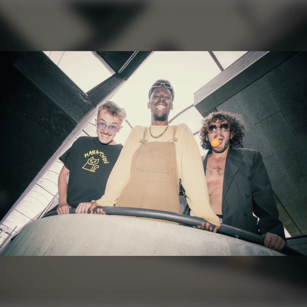 Grote Seizoensopener met Rens, Jair en Ome Uncle en Sophie Straat DJ Set