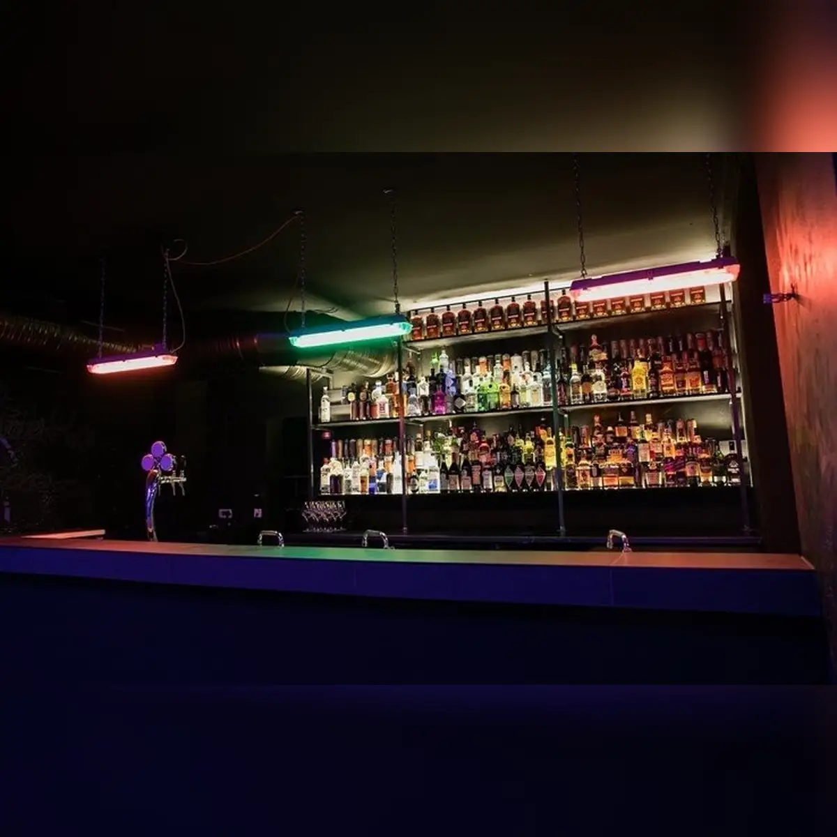 Pawn Dot Com Bar