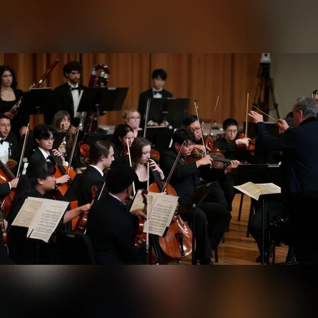 Voyages and Victories | Frost Symphony Orchestra - Leonard Slatkin