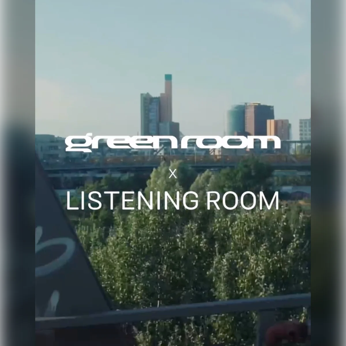 GREEN ROOM Listening Room with bblove