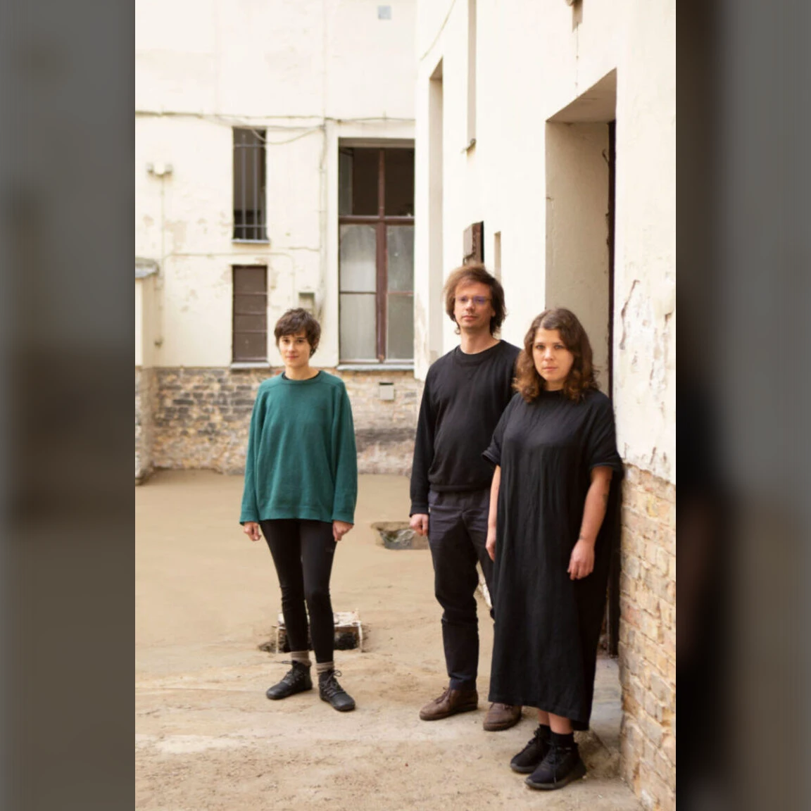 Futura Resistenza x Edicoes CN: Laura Kampman, Adriaan de Roover, Les Certitudes & …