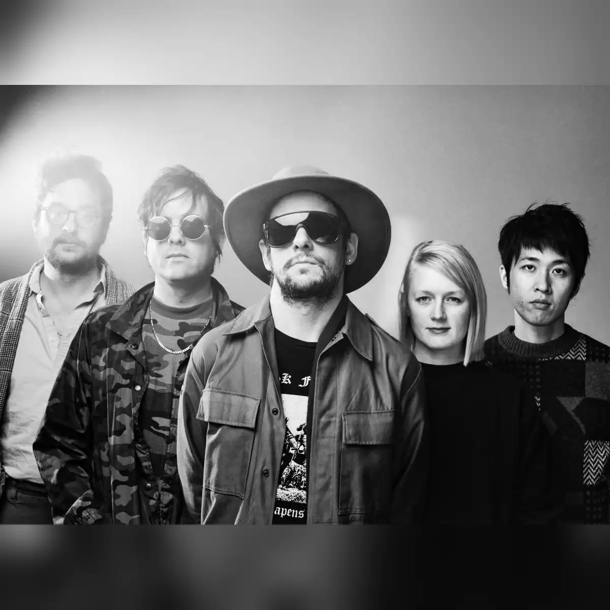 Ryan Davis & The Roadhouse Band