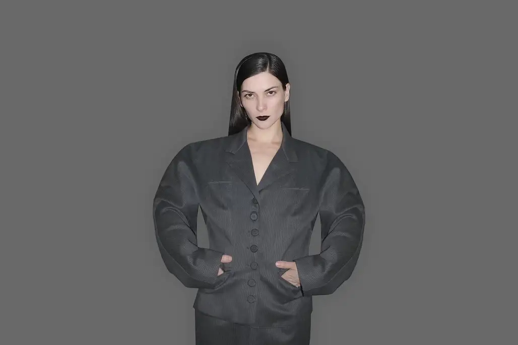 Astron pres. Julia Govor