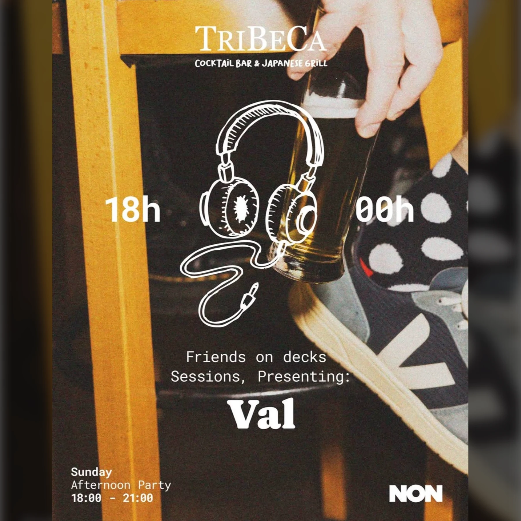 Friends on Decks | Val