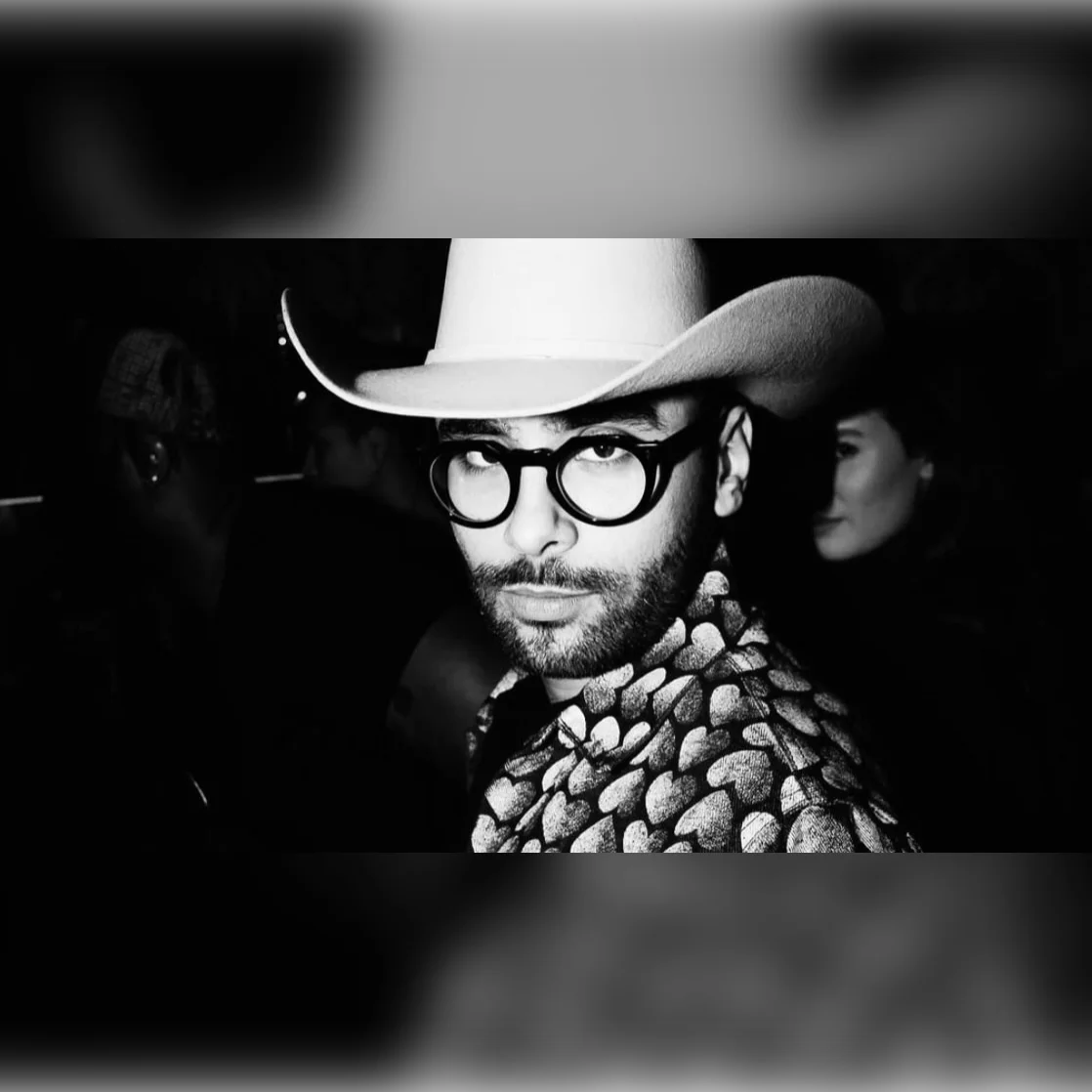 Woh - Burning Love : Mon Amour, Theo Wizman & Friends