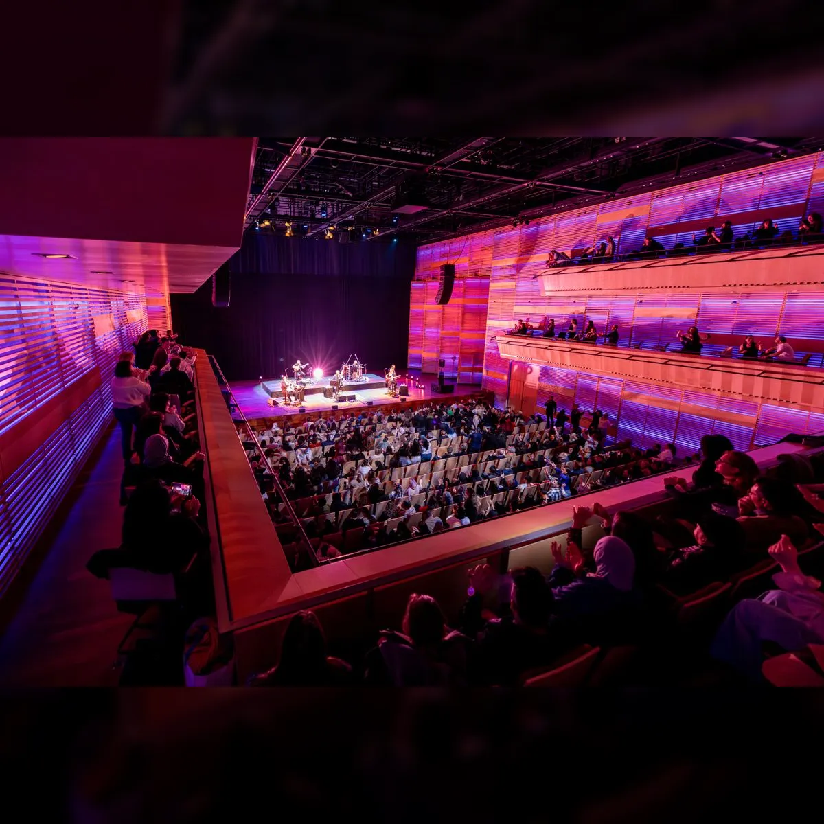 19:30 | Muziekgebouw 20 years! 