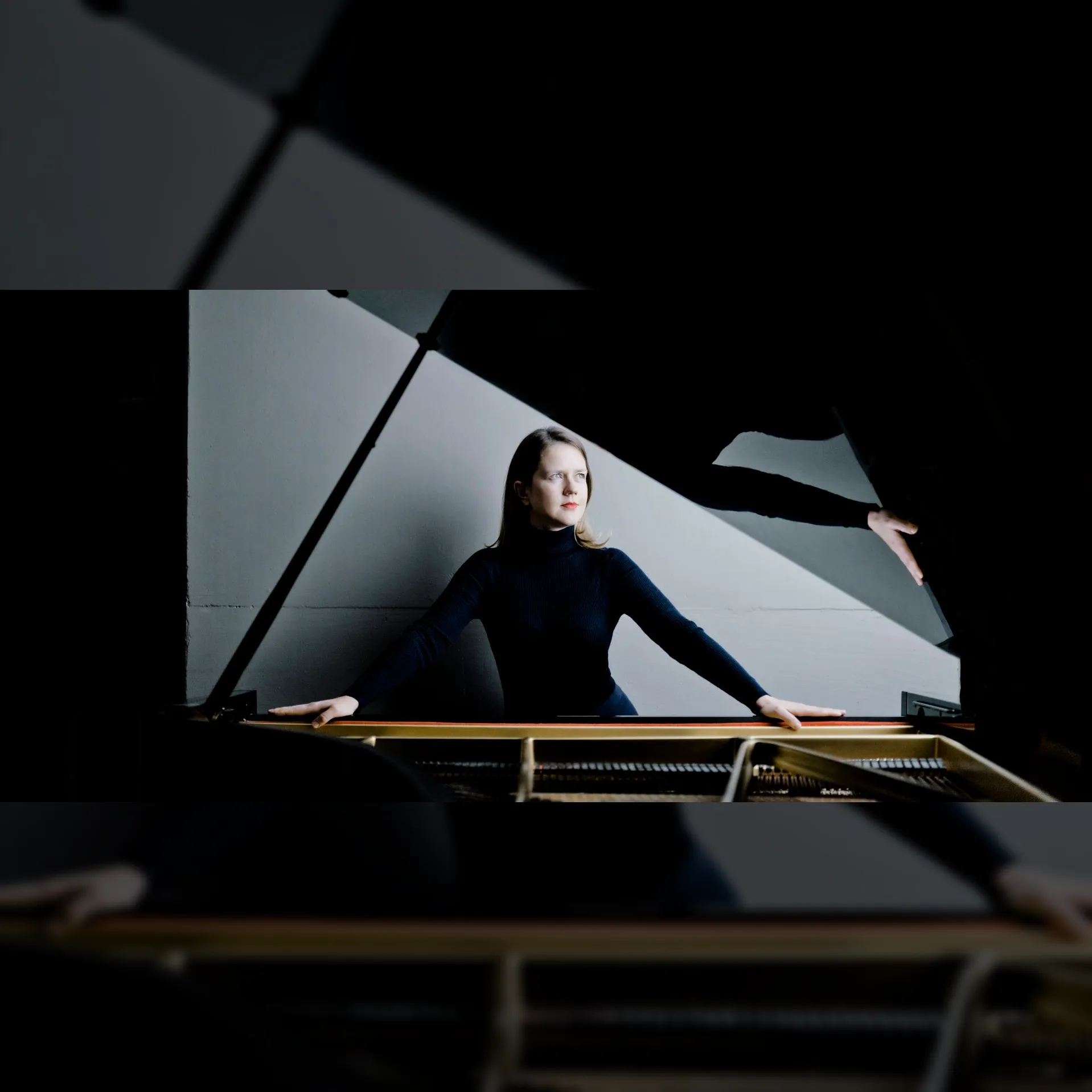 Helena Basilova, Genevieve Verhage & Jeffrey Bruinsma