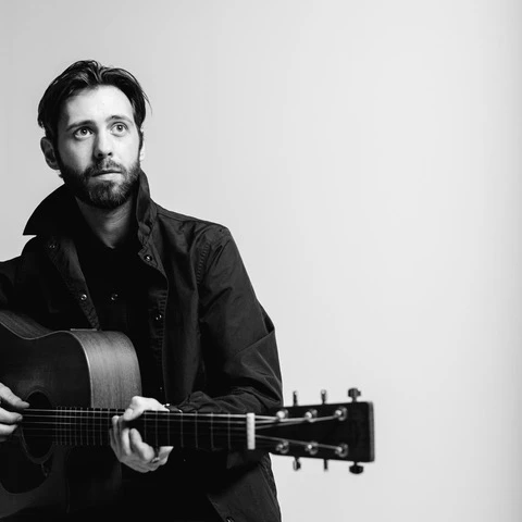 Laurence Jones  + Amy Eftekhari