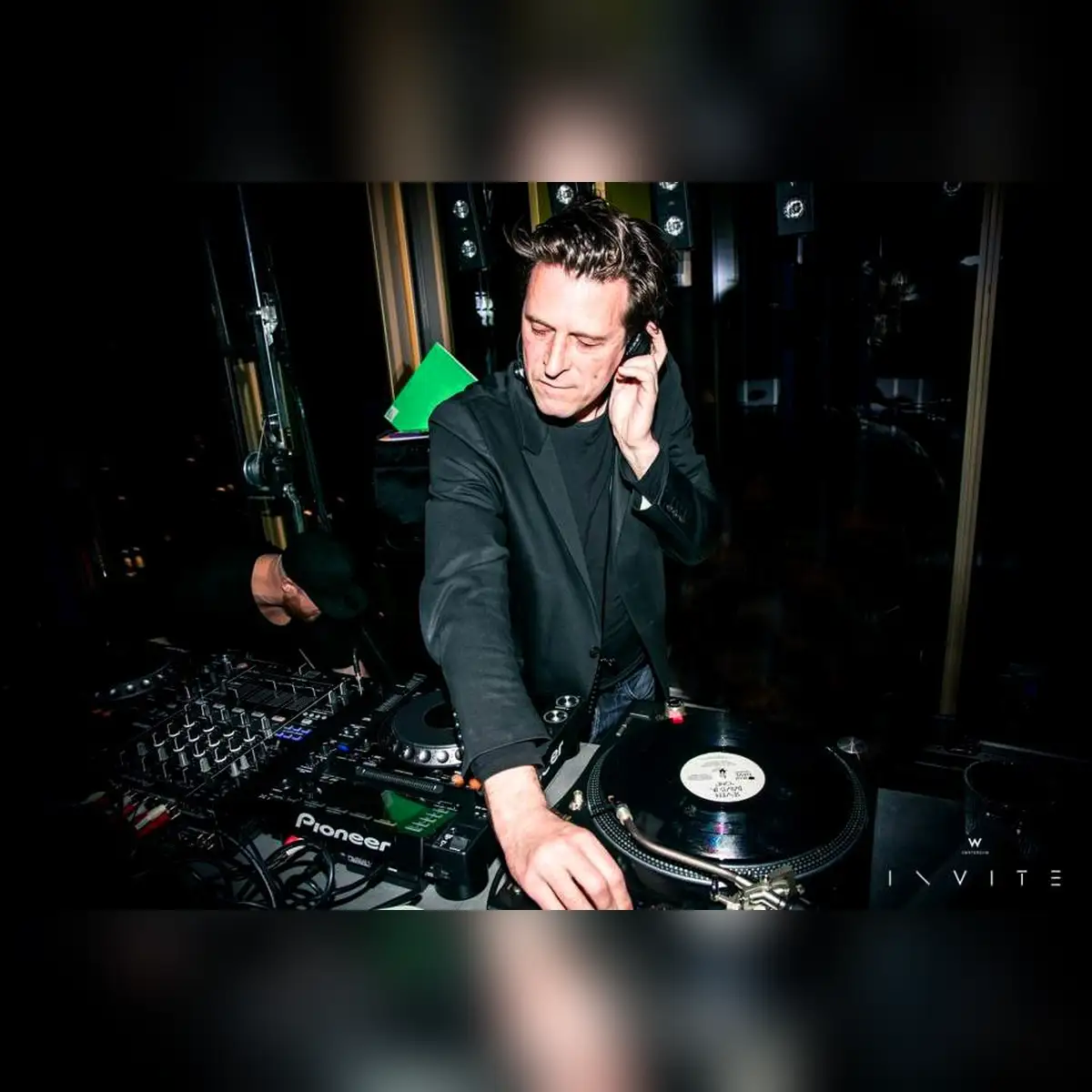 Dansen op Vrijdag | DJ Maestro