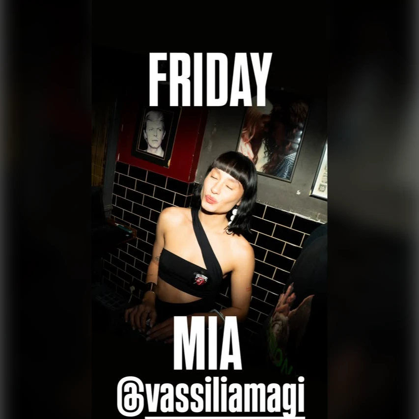 Mia