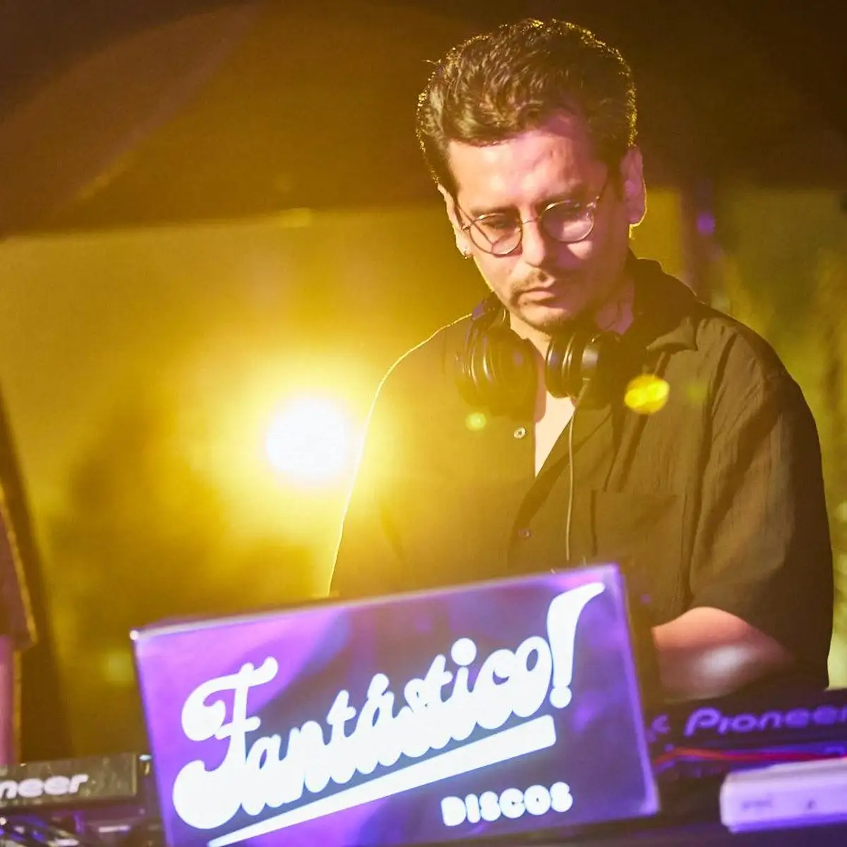 Discos Fantástico! + Radio Vampiro: Galactic Cumbia Sonidera