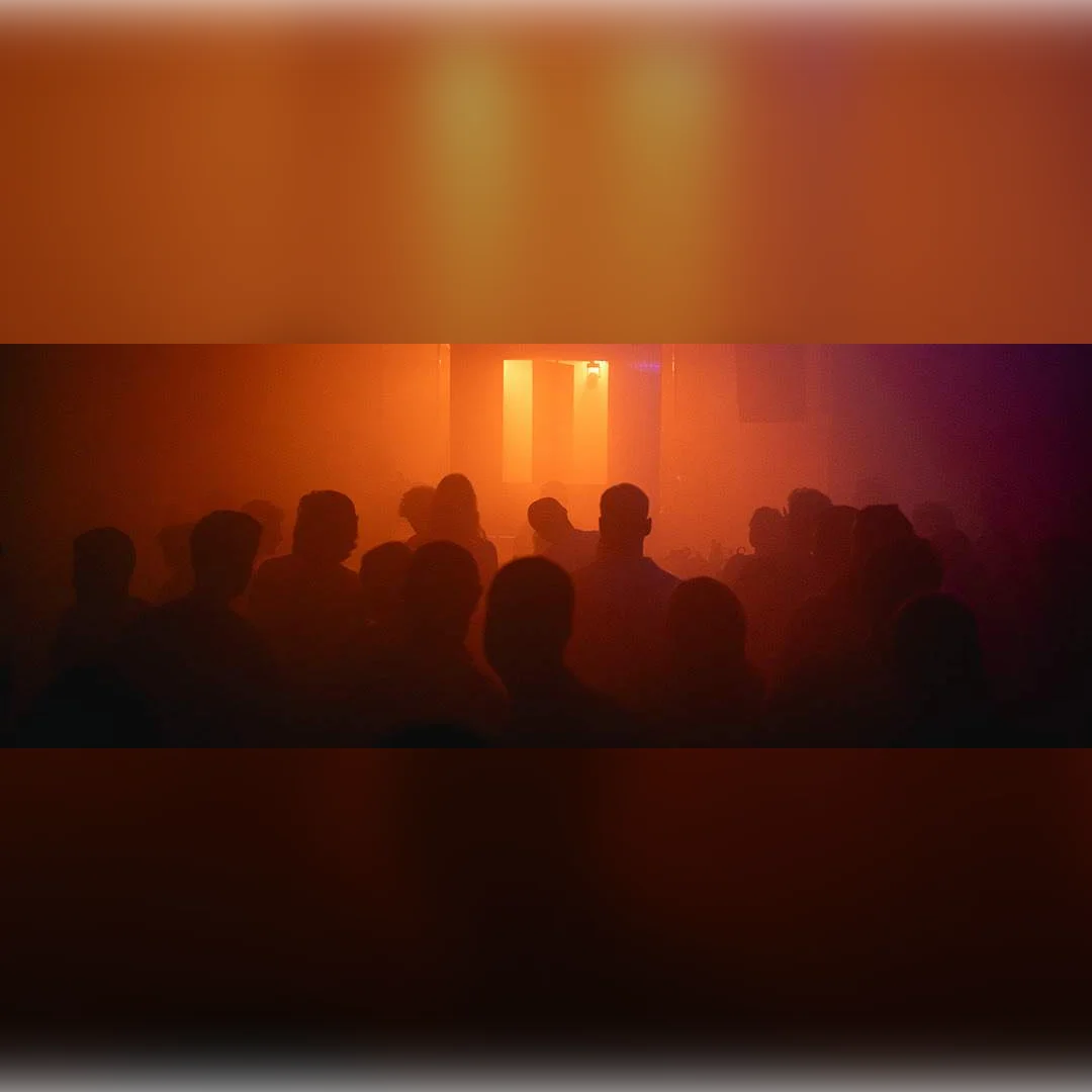 Bar Dancing w/ Arnold Ohrwurm & MOOR