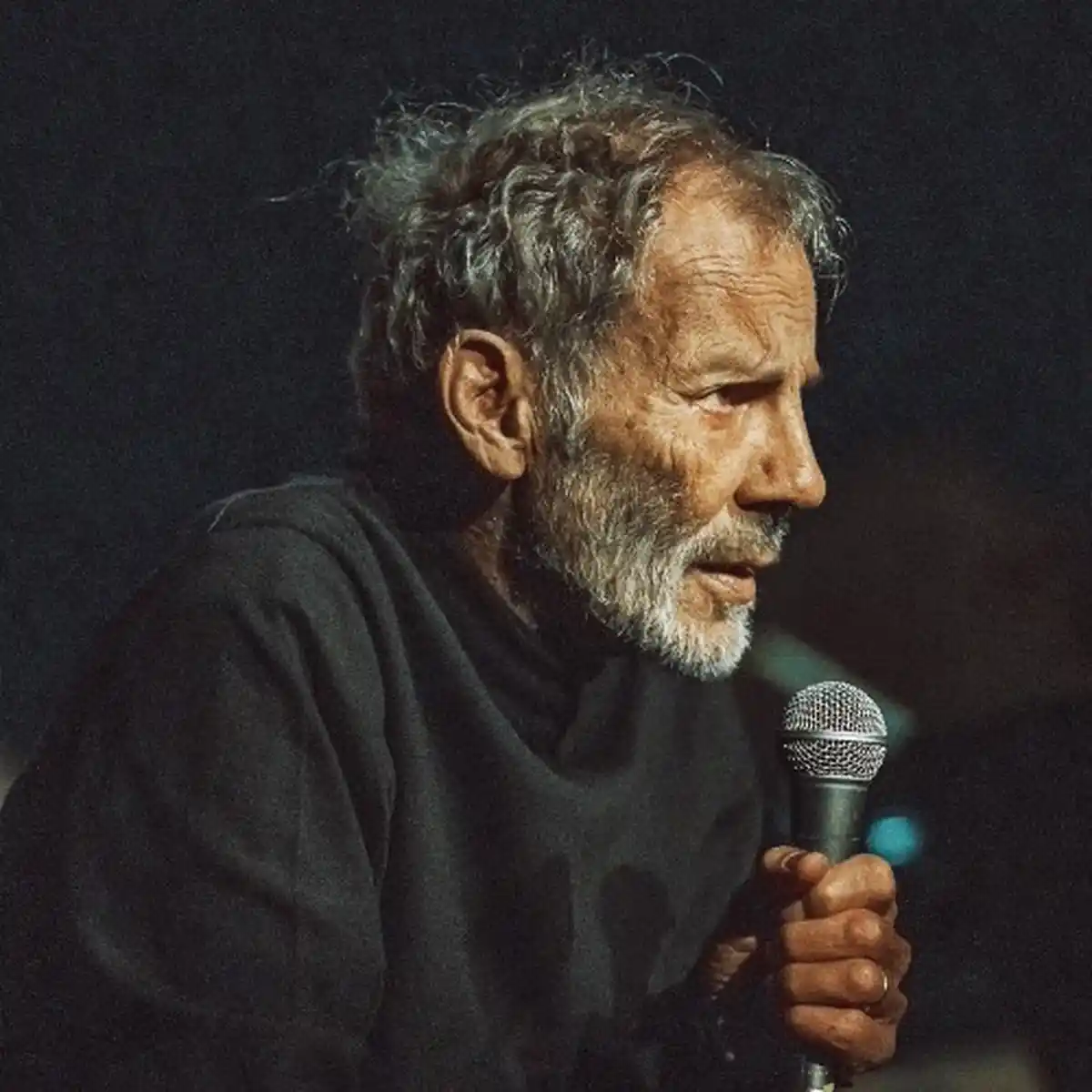 Σταύρος Ξαρχάκος - Στο παρόν