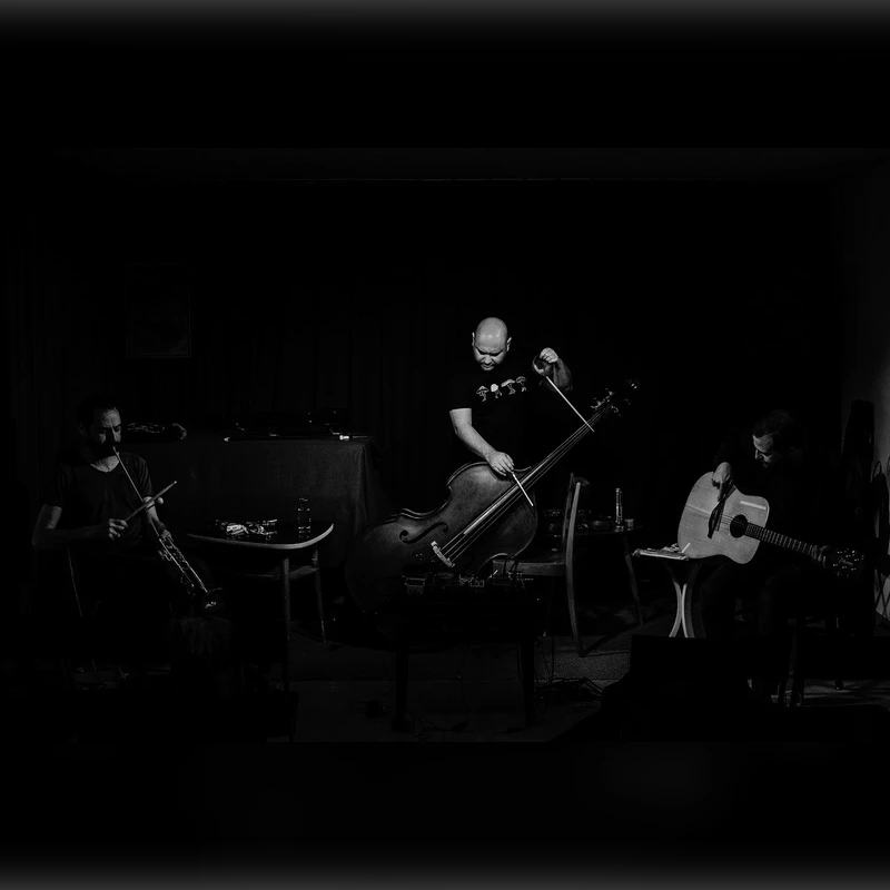 ΗΧΟΧΡΩΜΙΕΣ | "A" Trio