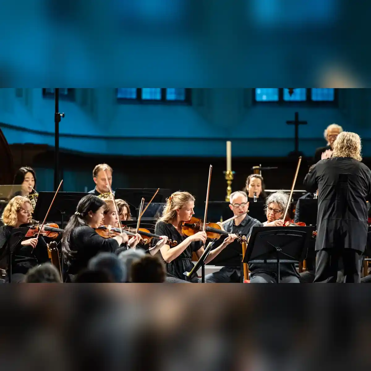 Mahler & Beethoven with Akiko Suwanai — Sinfonia Rotterdam