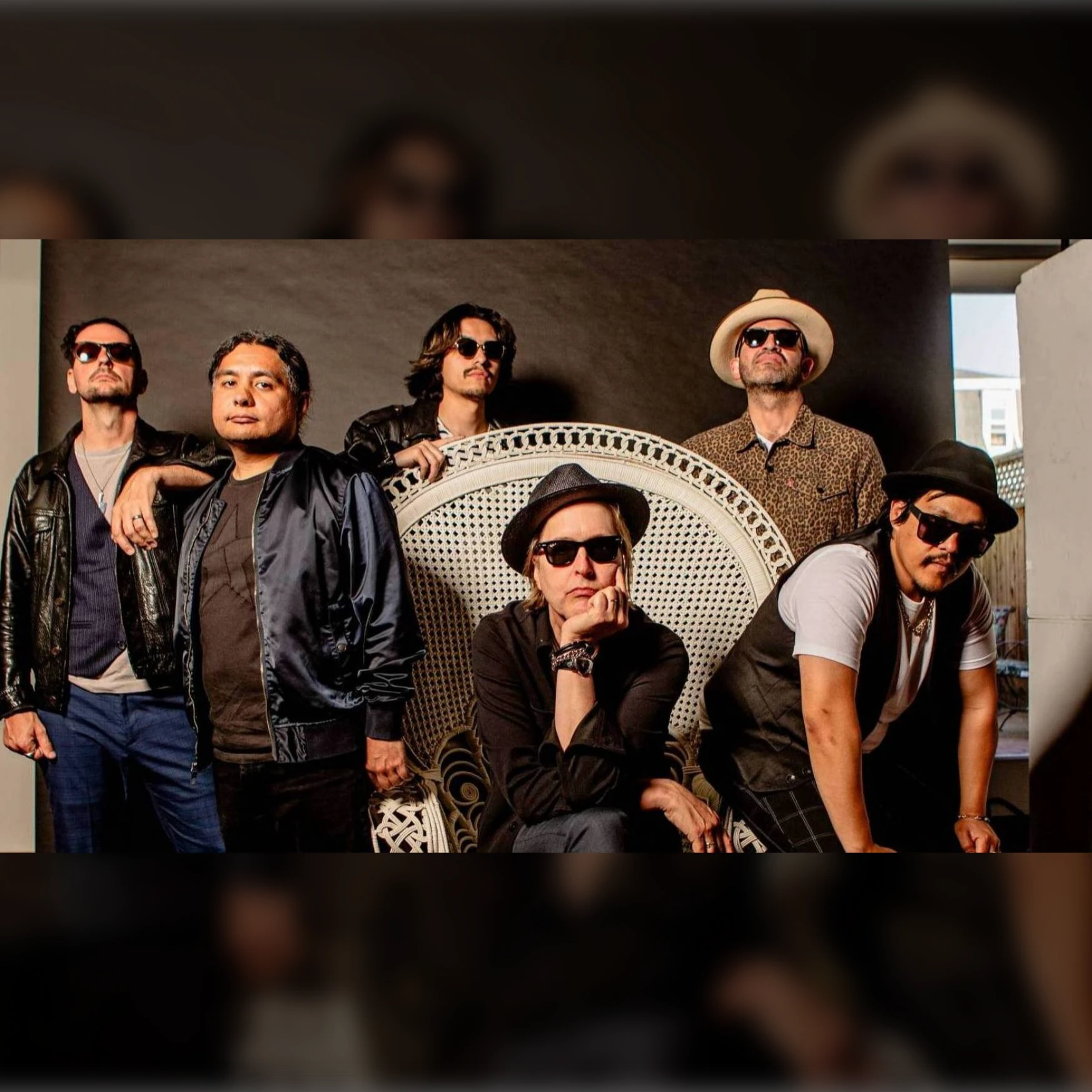 Chuck Prophet & his Cumbia Shoes