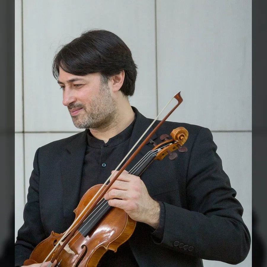 Ηρωισμός και αντηχήσεις