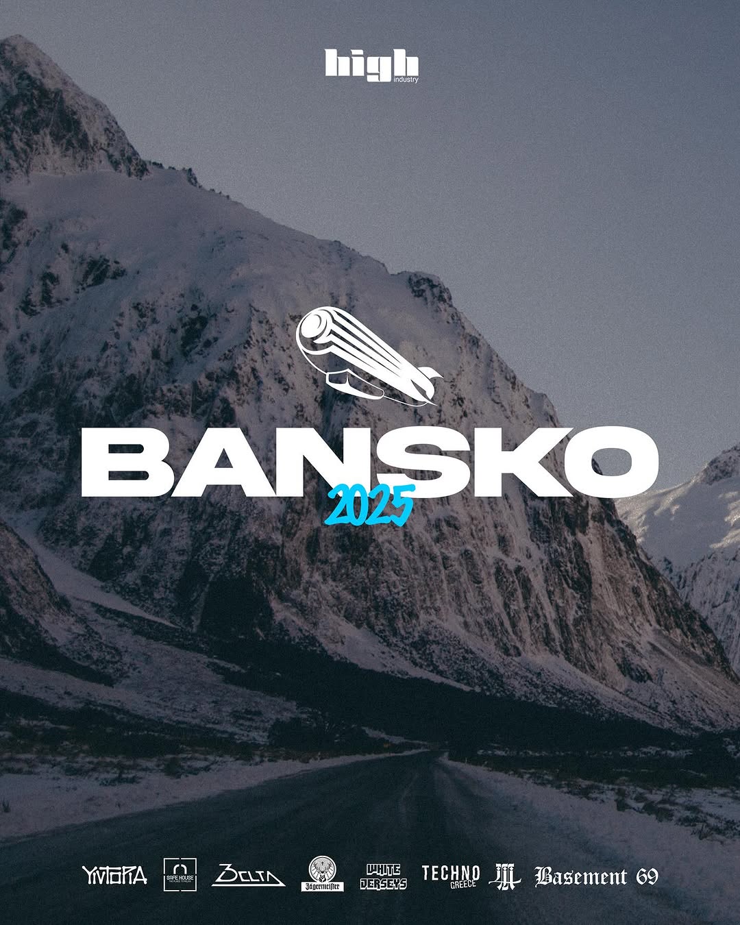 High industry and friends go to Bansko