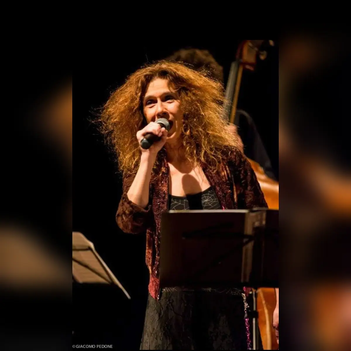 Sakis Papadimitriou and Georgia Sylleou Duet