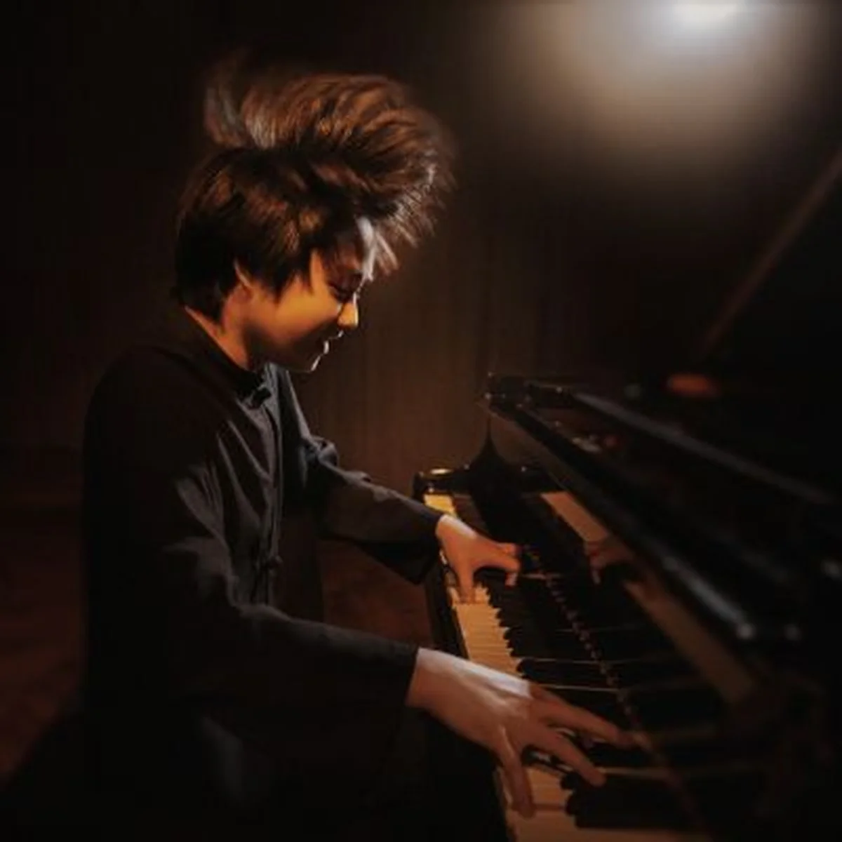 Orchestre national du Capitole de Toulouse / Tarmo Peltokoski / Mao Fujita