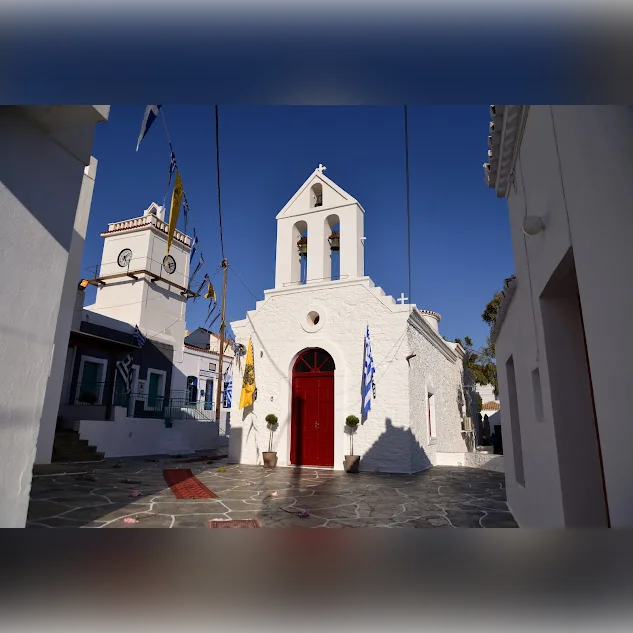 Πανηγύρι στον Ιερό ναό Αγίας Τριάδας Κύθνου | Χώρα