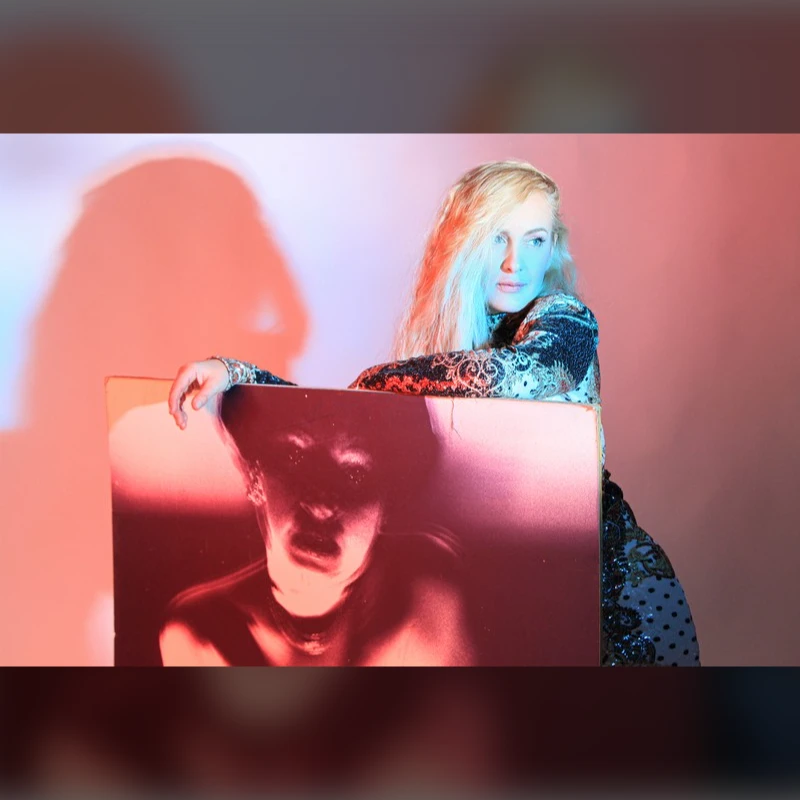 LIA HIDE | Η ΜΟΥΣΙΚΗ ΕΙΝΑΙ ΓΥΝΑΙΚΑ