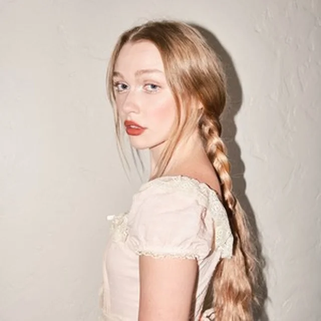 Mollie Elizabeth - Mollie Elizabeth