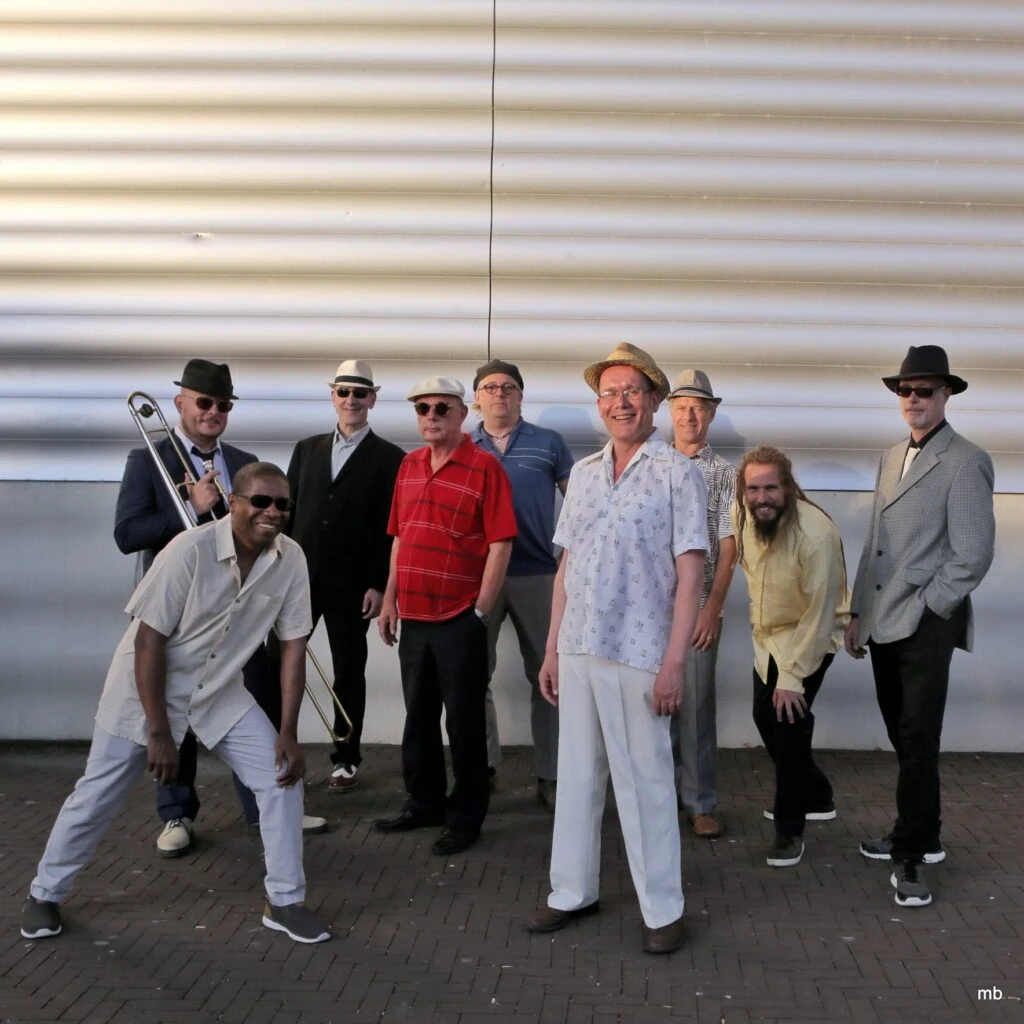 Soul Shake-out Party – LIVE: Change The Mood 