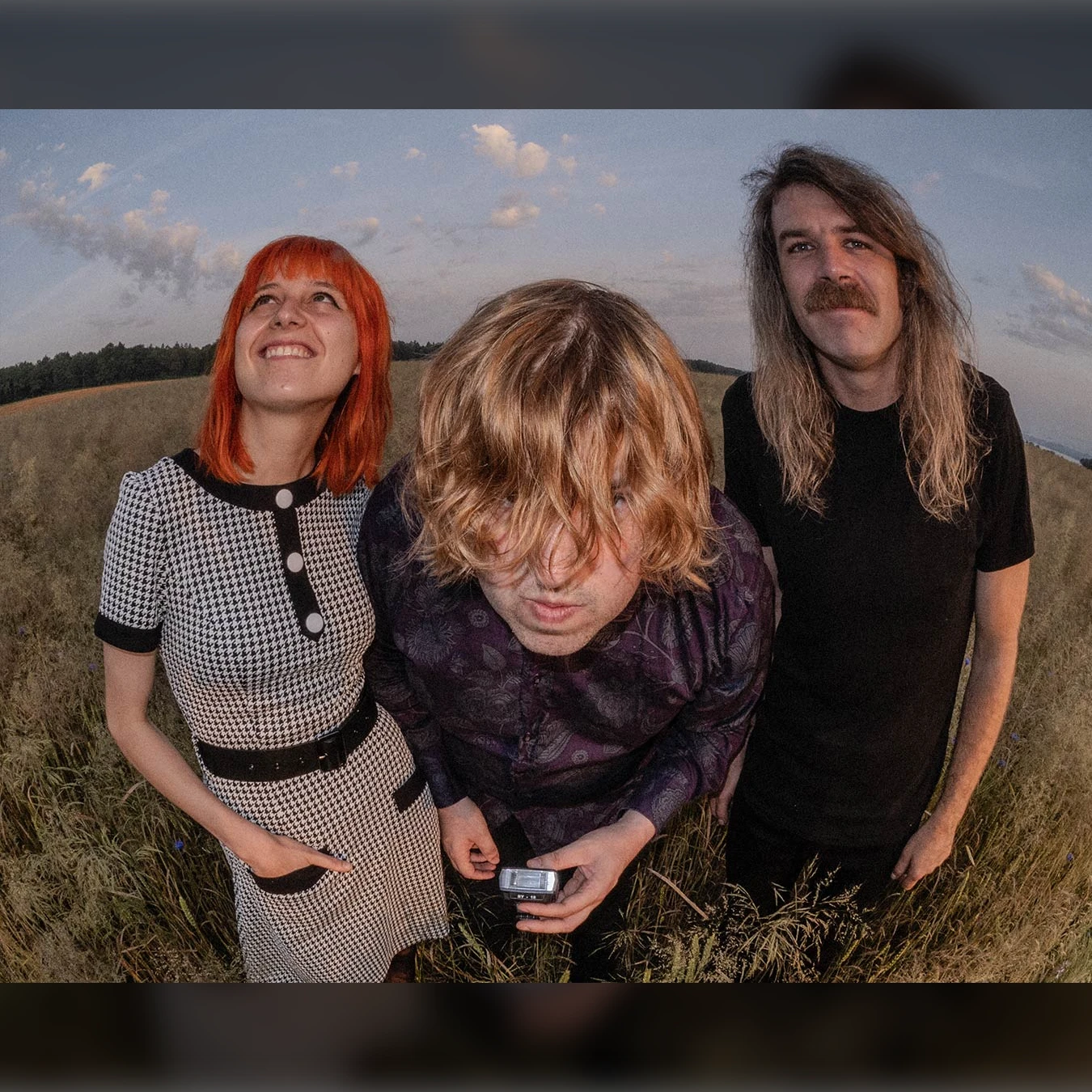 Bikini Beach | support: Eurydice Schorem Garage Punk