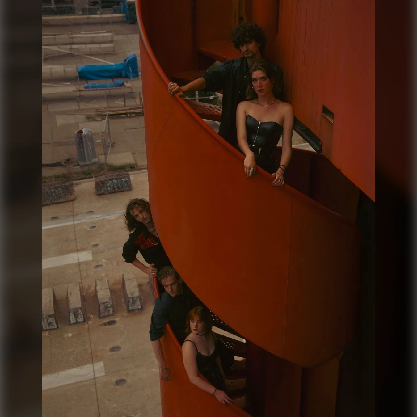 MAGUSTRY | support: Whiff + Fabienne Julie