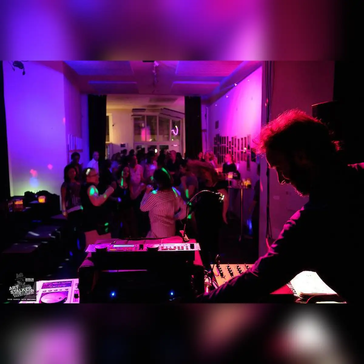 Die Early Bird Party: Der frühe Vogel tanzt den Beat