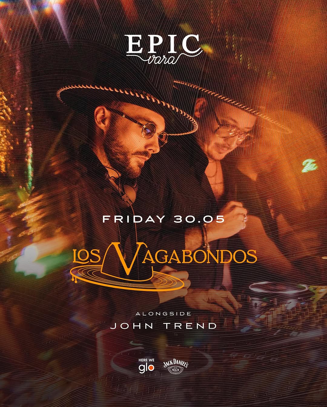 Los Vagabondos Alongside JOHN TREND
