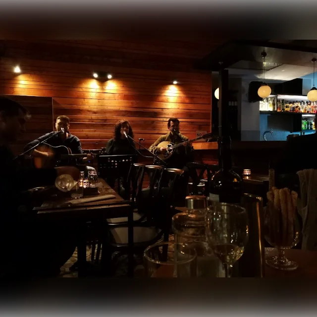 arTeo music bar in Athens