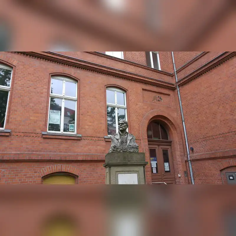 Jugendfreizeiteinrichtung "M24 - Dein Jugendklub" in Berlin