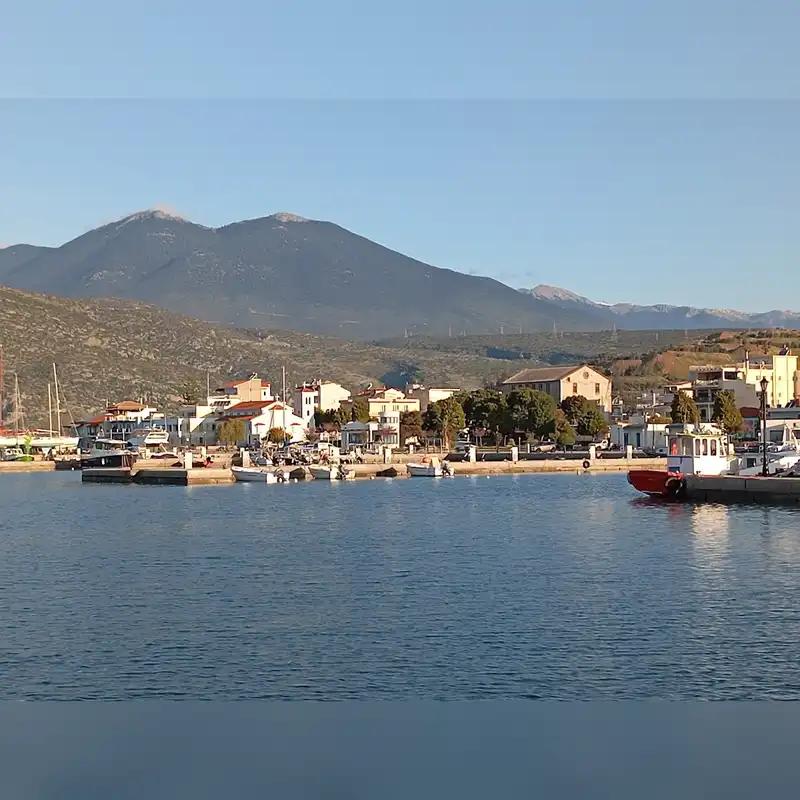 Λιμάνι Ιτέας in Elateia
