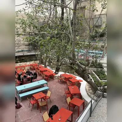 ΚΛΑΚΑΖ in Athens