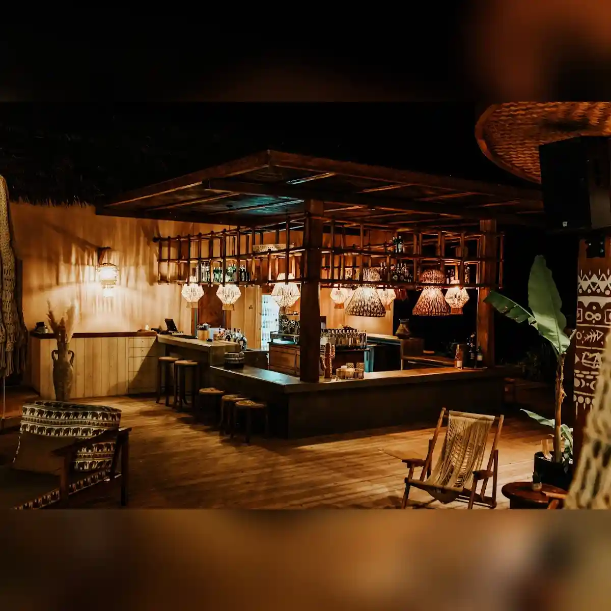 Almira Beach Bar in Katerini