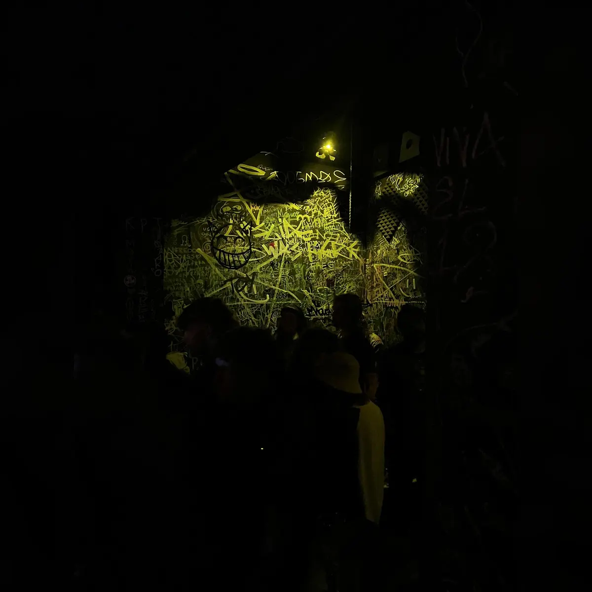 Photo 4