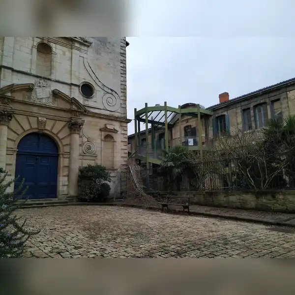 Photo 2