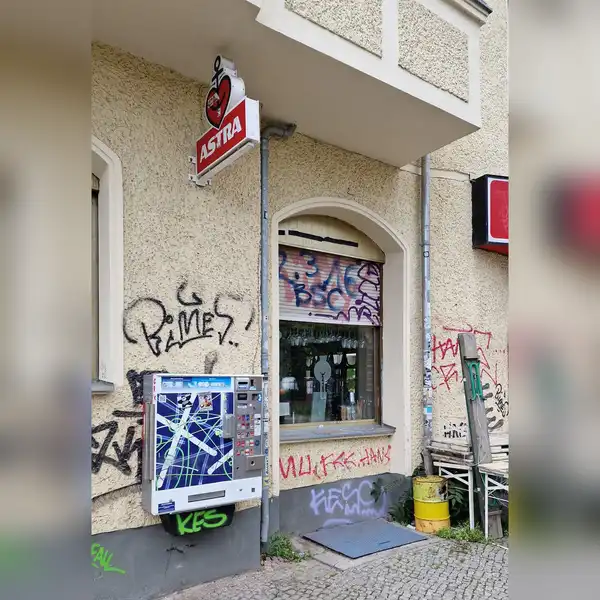 Zur Glühlampe in Berlin