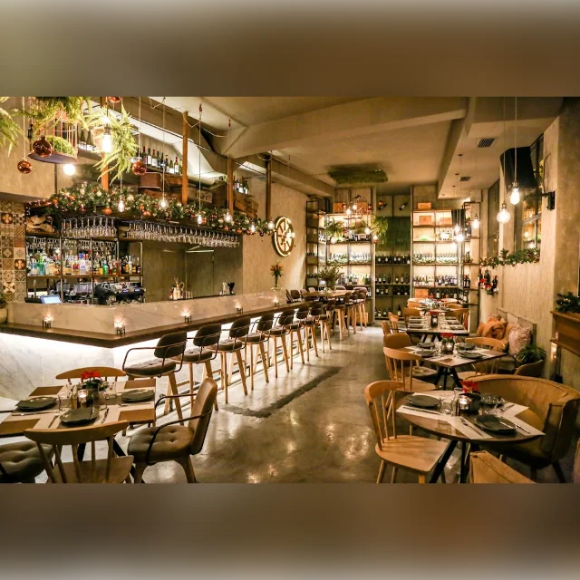 Caravin Wine & Wanderlust in Athens