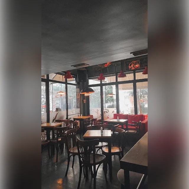 Hasan Café Bar in Athens