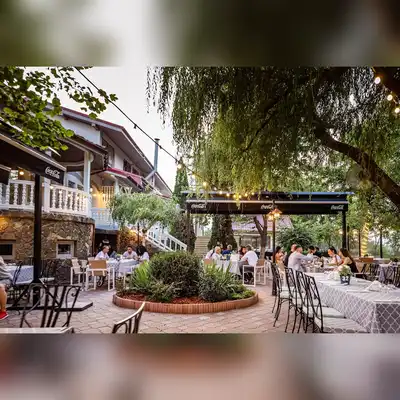 Caboo Events, Restaurant & Garden in Bucharest