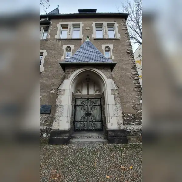 Photo 5